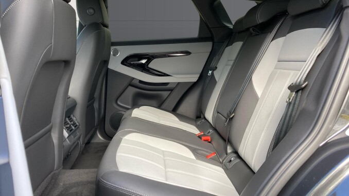 Land Rover Range Rover Evoque 2.0 D200 Hoxton Edition 5dr Auto Diesel Hatchback - Image 4